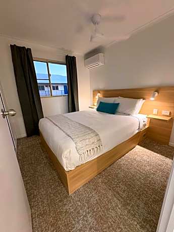 One-Bedroom Premier Apartment