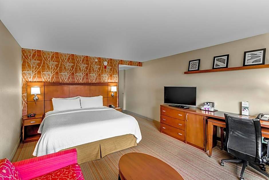 Courtyard by Marriott Columbus Easton