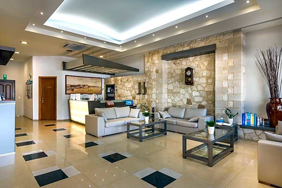Elotis Suites