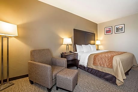 King Room - Accessible/Non-Smoking
