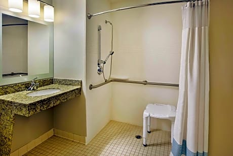Suite, 2 Bedrooms (2 Double Beds)