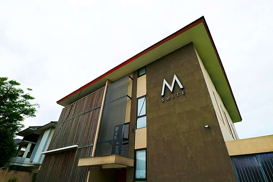 M Suite Karawaci