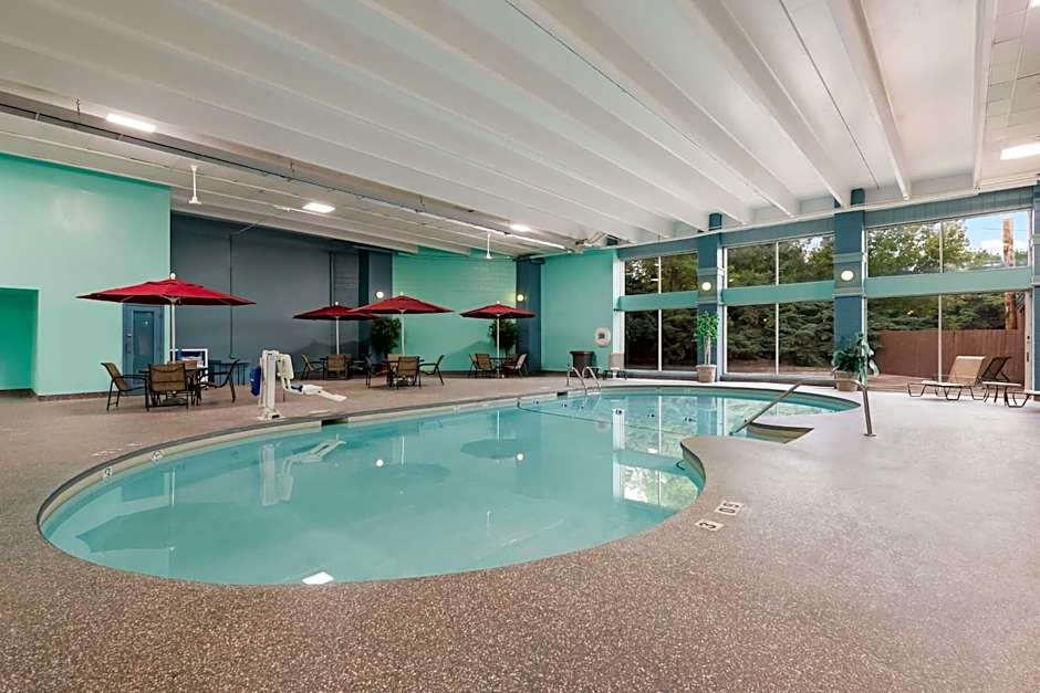 Best Western Holiday Lodge