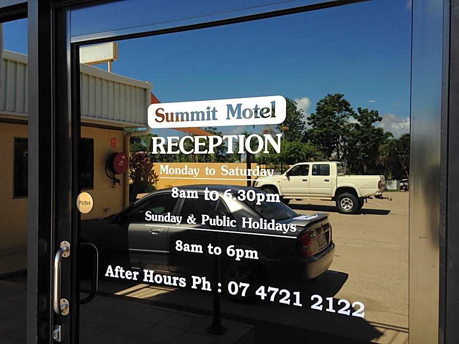 Summit Motel
