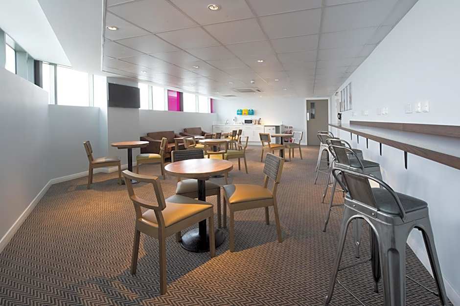 Premier Inn Heathrow Airport Terminal 4