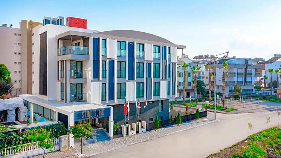 STIL SUITE MARINE HOTEL