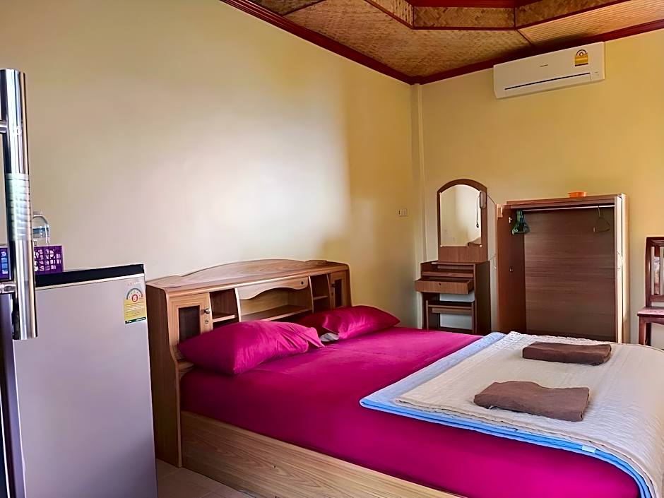 Koh Chang Hut Hotel