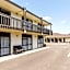 Kauri Court Motel and Apartments