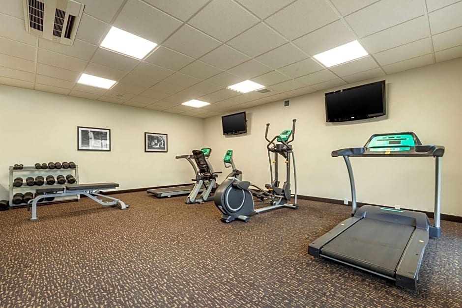 Sleep Inn & Suites Grand Forks Near Alerus Center