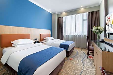 2 Twin Beds Superior Room Non Smoking
