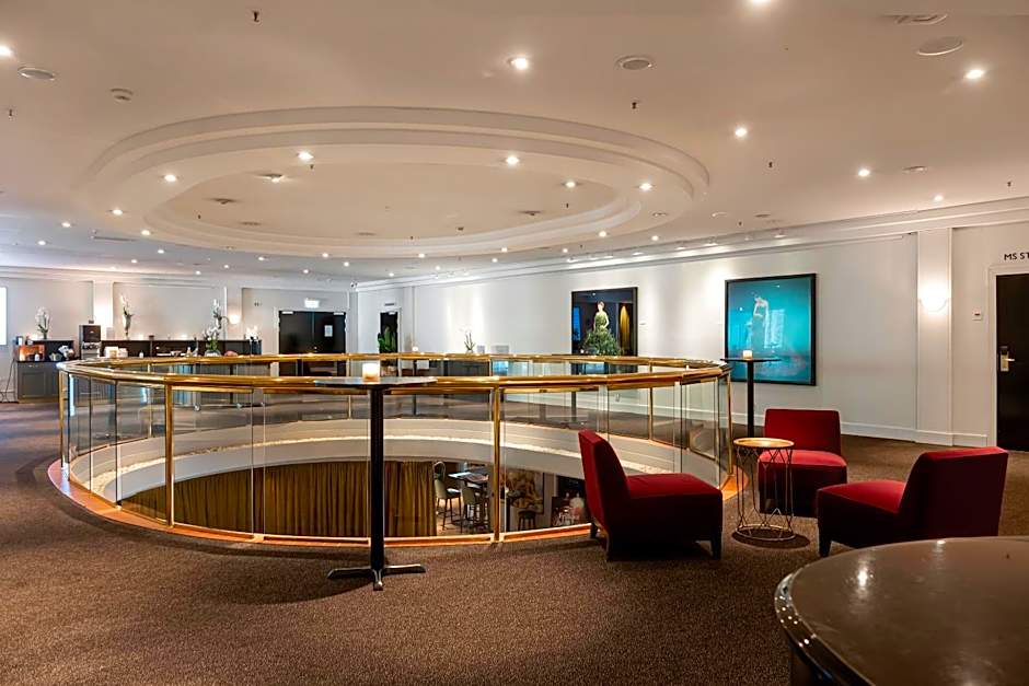Elite Park Avenue Hotel