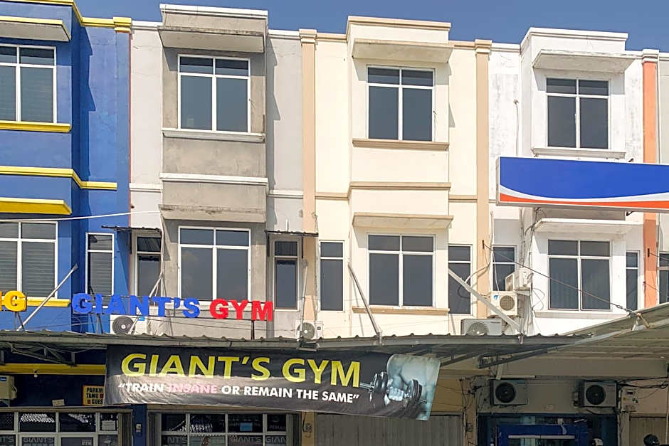 RedDoorz Near Stasiun Tanjung Karang Lampung