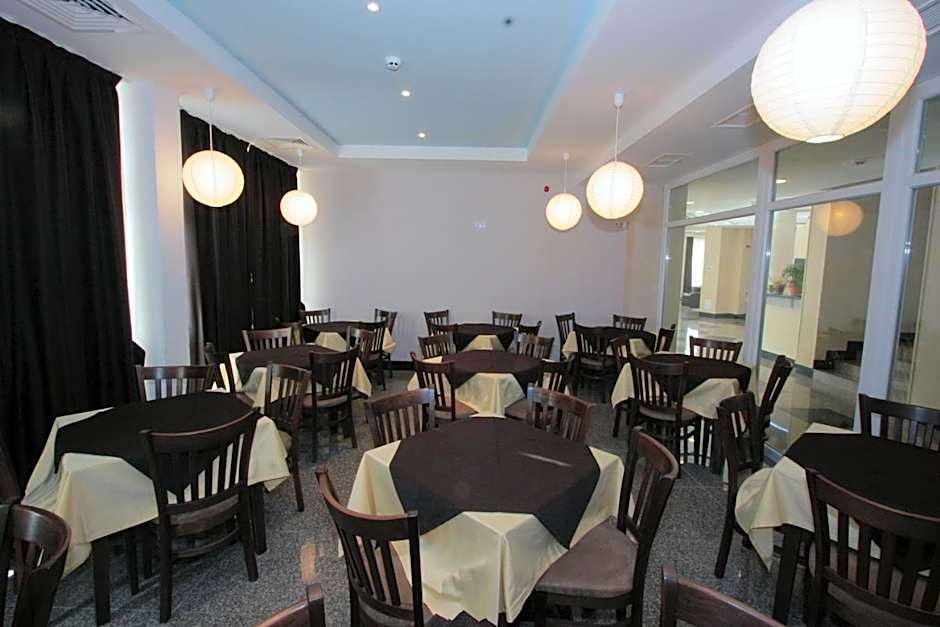 Sunny Beauty Palace Hotel