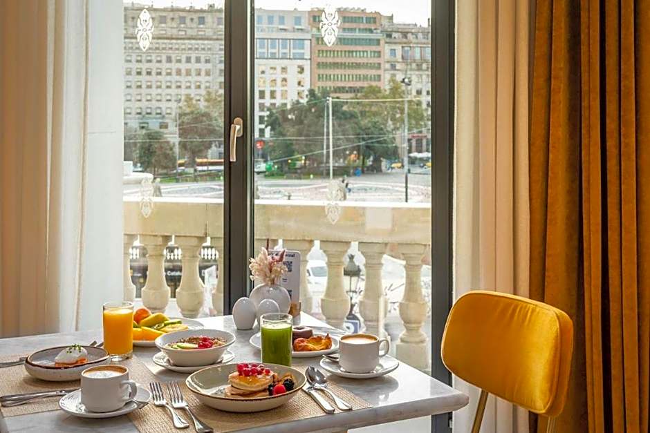 45 Times Barcelona Hotel