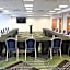 Holiday Inn Express Hotel & Suites Waukegan/Gurnee By IHG