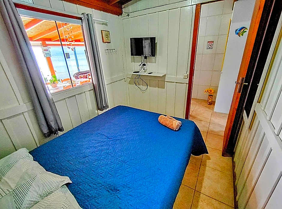 Casa charmosa pé na areia por do sol