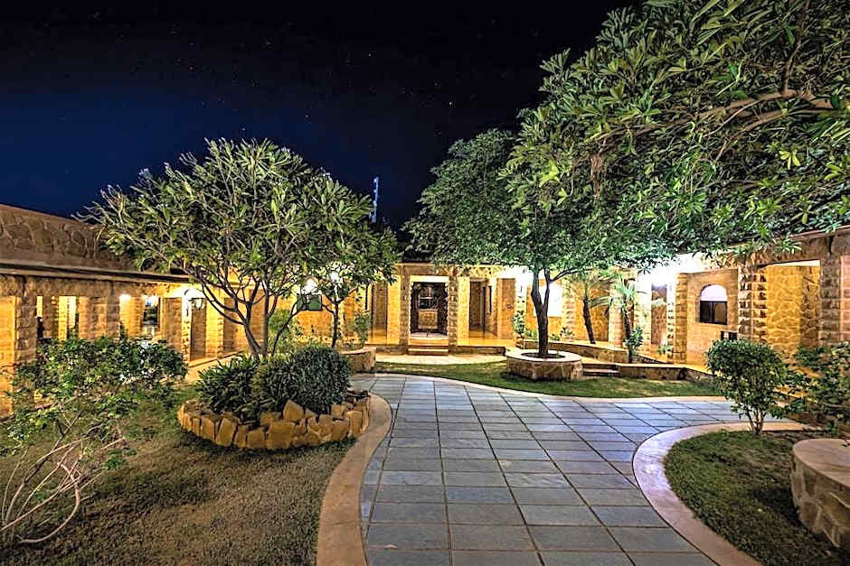 Hotel Rawal Kot