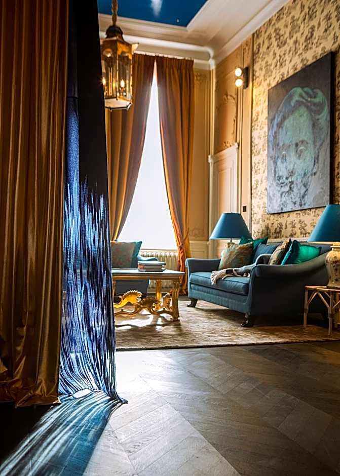 Cabosse, Boutique Palace & Spa