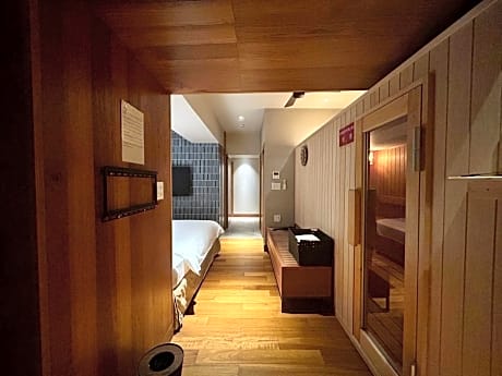 Junior Suite with Sauna