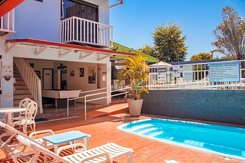 Hotel e Pousada Caroline