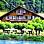 Lake Lodge Hostel