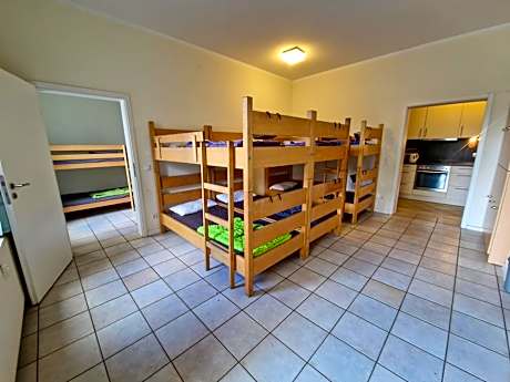 Mixed Dormitory Room