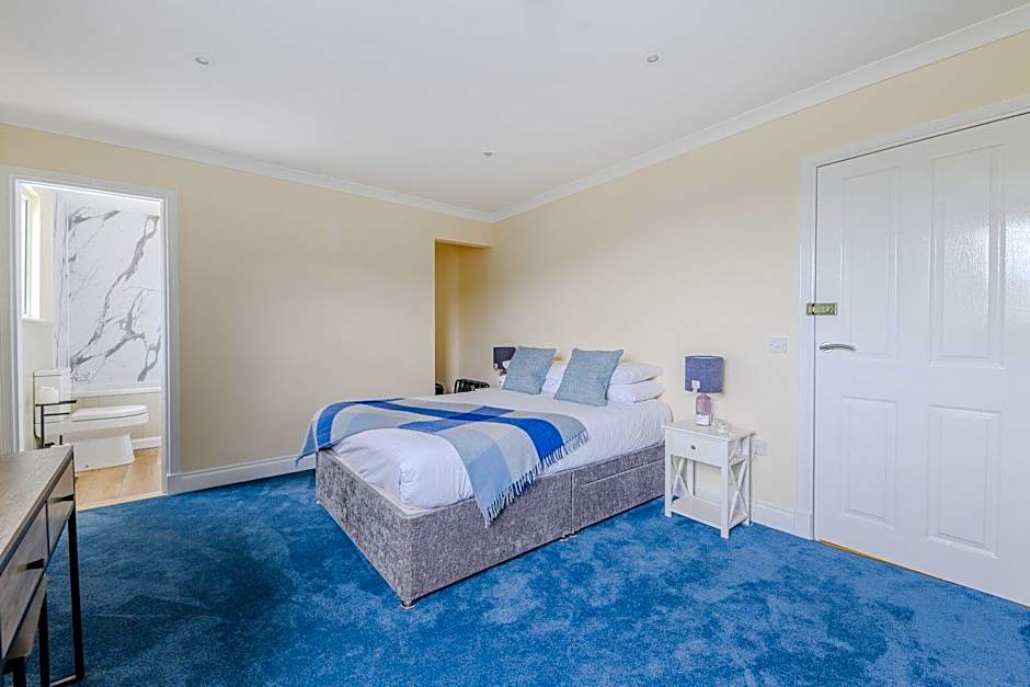 Loch Ness Clansman Hotel