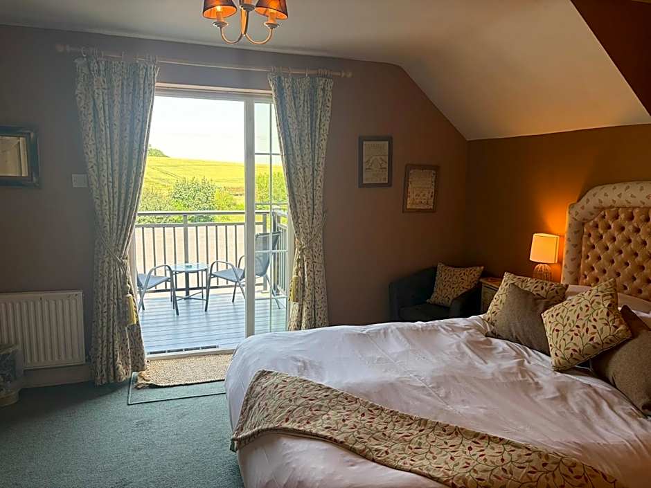 The Hunters Rest Inn