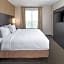Residence Inn by Marriott Toronto Mississauga West