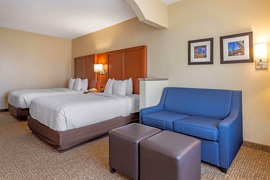 Comfort Suites Near Texas Medical Center - NRG Stadium