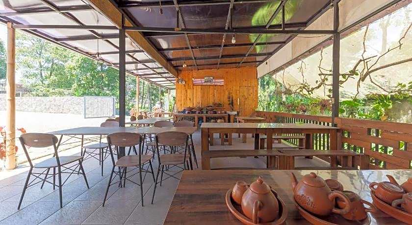 OYO 2188 Rossan Villa 4