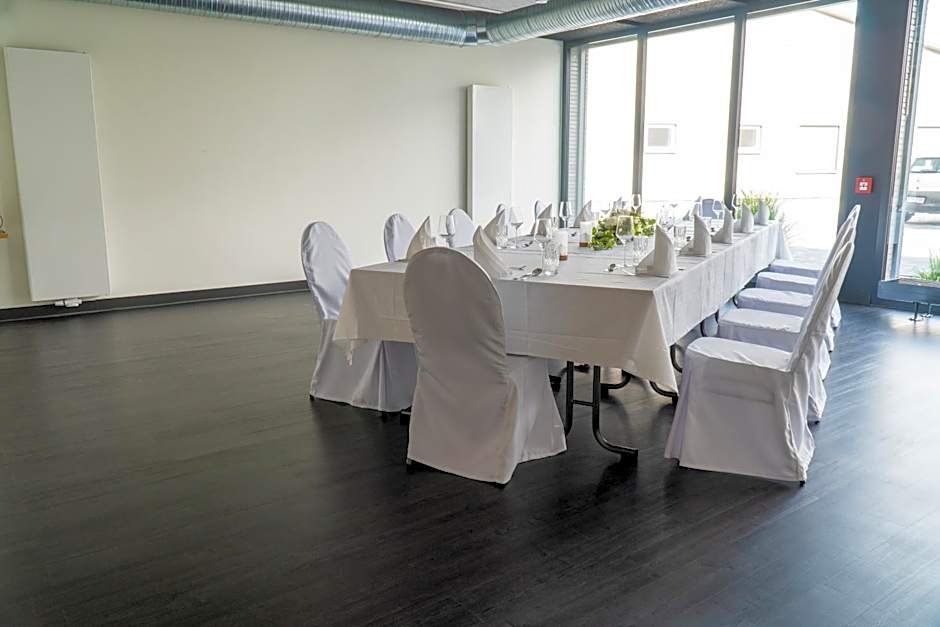 Hotel DEJANIL Hannover Burgdorf