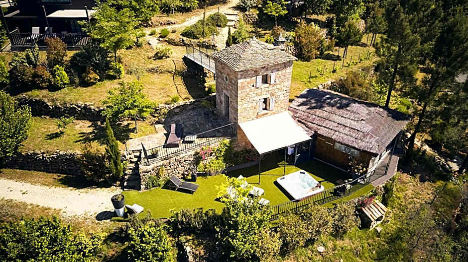Domaine de Chalveches Hotel SPA 4*