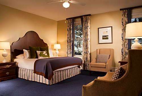 Omni Bretton Arms Inn at Mount Washington Resort
