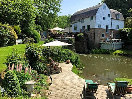Castle Mill Bed and Breakfast Dorking