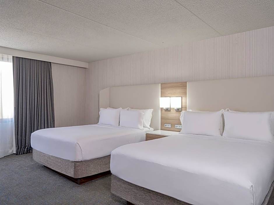 Crowne Plaza Indianapolis-Airport By IHG