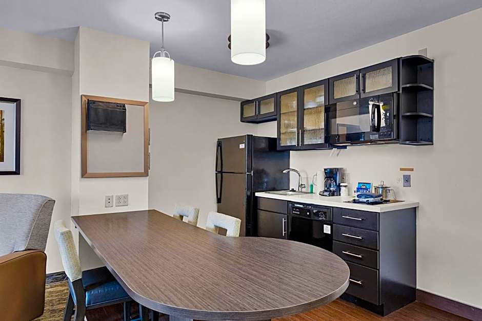 Candlewood Suites Erie By IHG