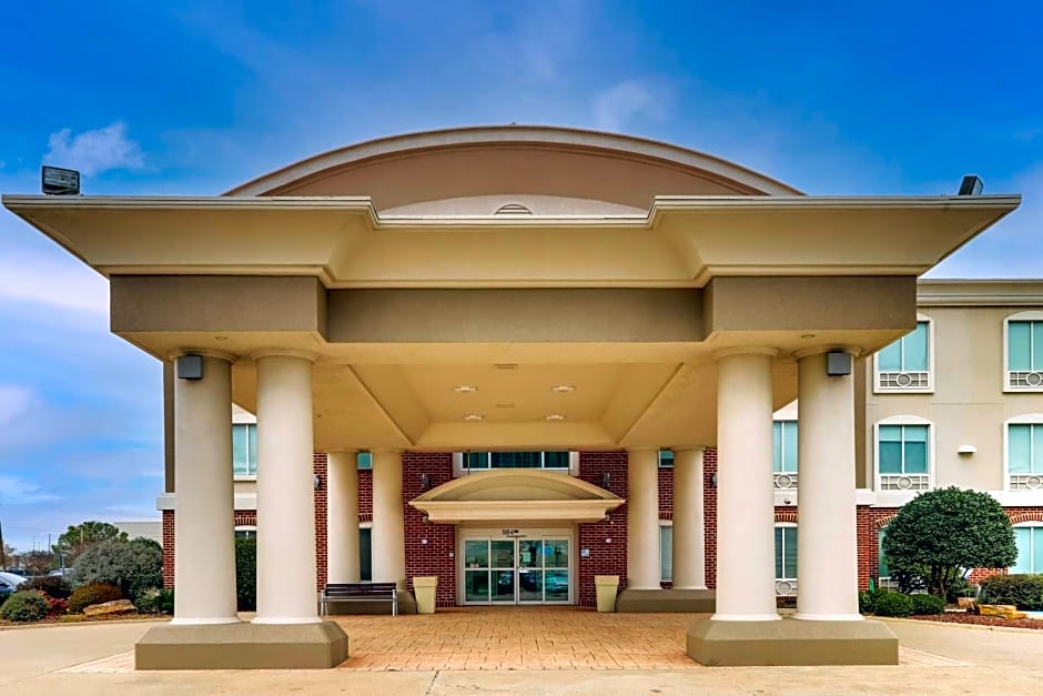Holiday Inn Express Hotel & Suites Waxahachie By IHG