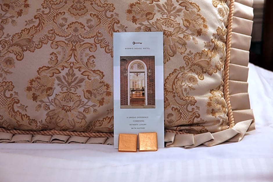 Morris House Hotel - Bed And Breakfast