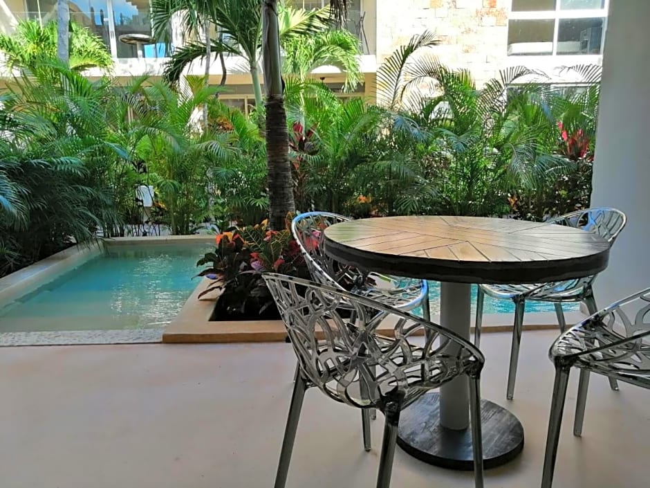 Alma De Flores Private Pools Suites
