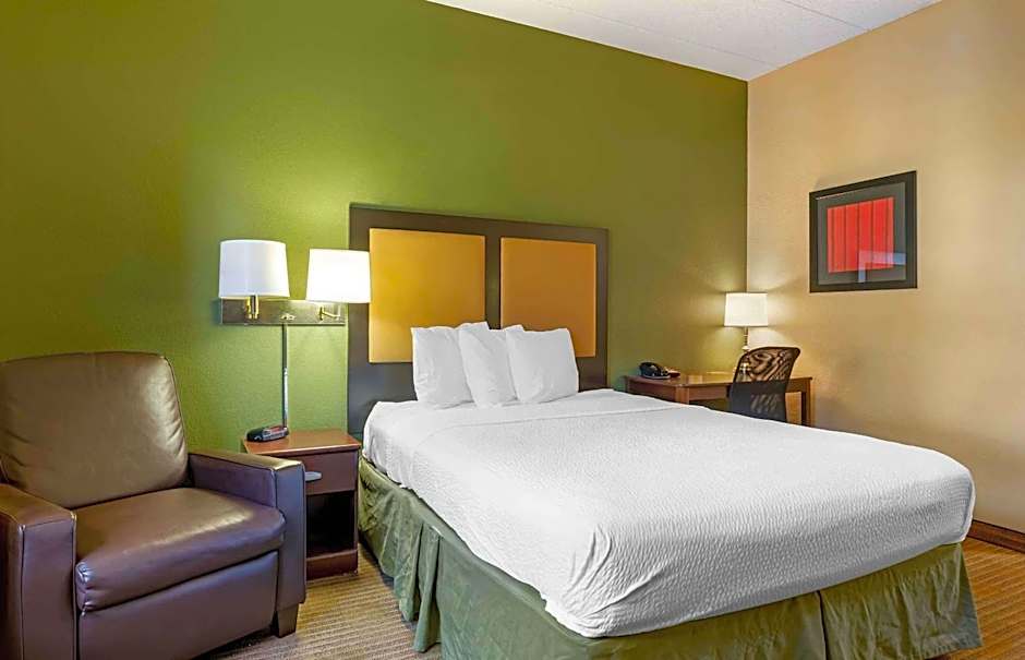 Extended Stay America Select Suites - Chicago - Darien