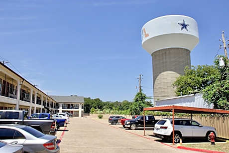 Executive Inn of Arlington, Near AT&T Stadium