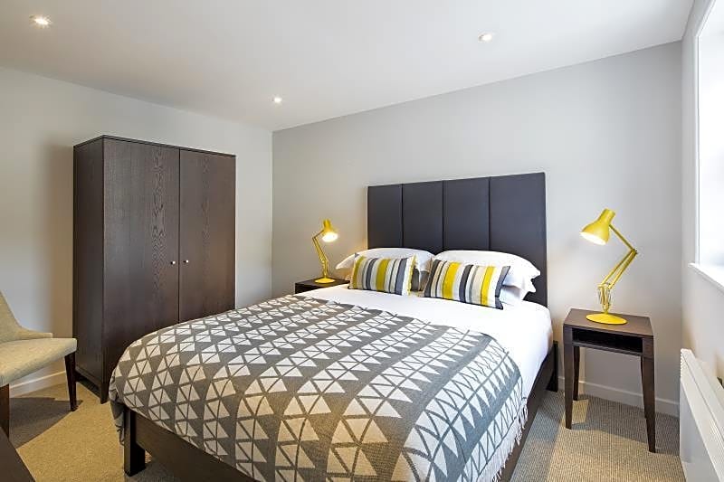 SACO Bath - St James Parade