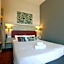 Brit Hotel Bleu Nuit