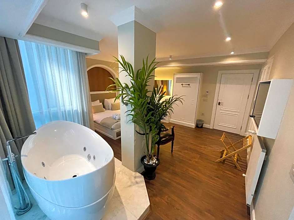 DBD Hotel Bayraklı