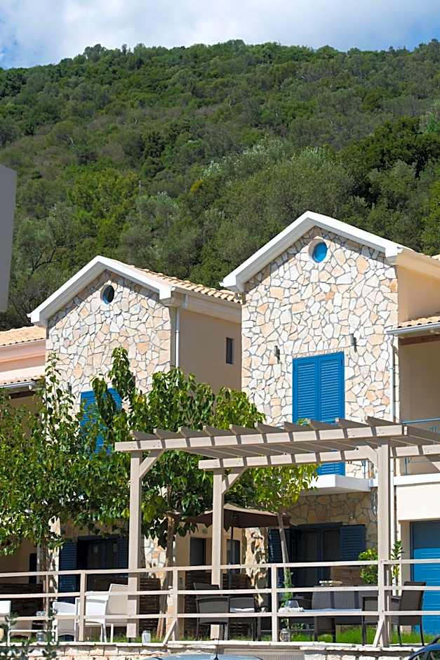 Ilianthos Apartments & Rooms