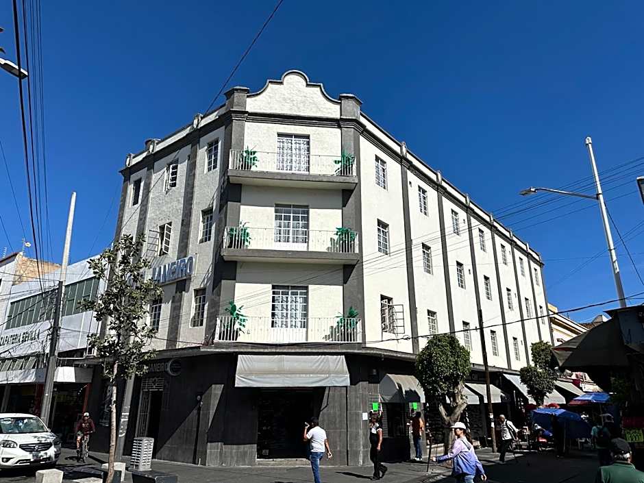 Hotel Janeiro