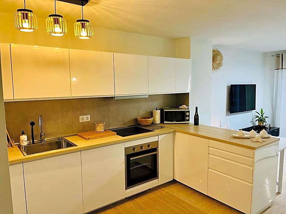 Fantastic sea and golf course view house with 3 bedrooms