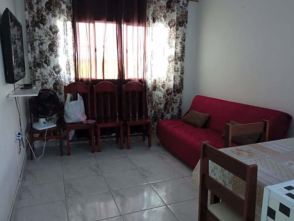 Casa de Praia com Piscina em Mongaguá Disponível para festa de Natal 2025