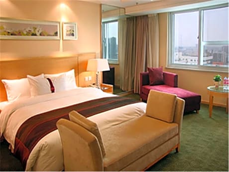 Business King Room - Non-Smoking